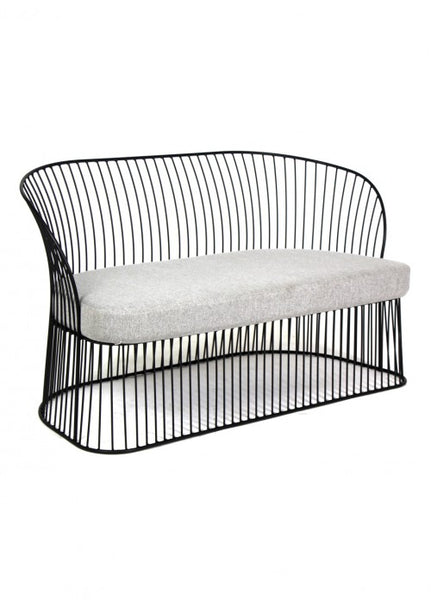 Sillón Viena Love Seat Negro con Cojín Beige | Black Viena Love Seat
