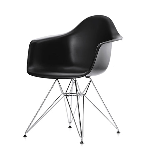 Silla Berlín Pata de Metal con Descansabrazos Negra | Black Berlin Chair with Metalic Leg and Armrests